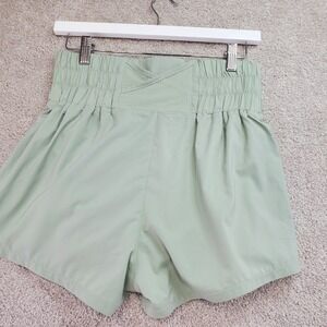 POPFLEX Athletic Shorts Women's Medium Green High Waisted Gym Workout Athletic